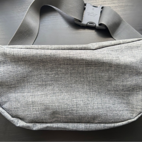 Herschel bum bag - Picture 2 of 7